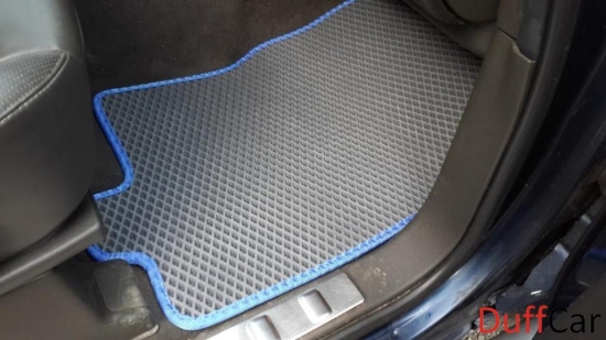 Автомобильные коврики Nissan Navara II (D40) (2004 - 2020)