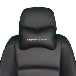 Подушка под шею черная с вышивкой 